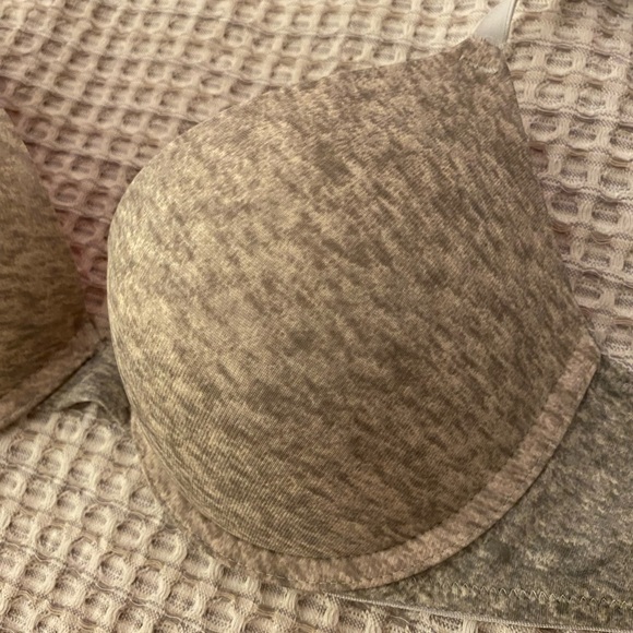 PINK grey push-up bra - Picture 3 of 4